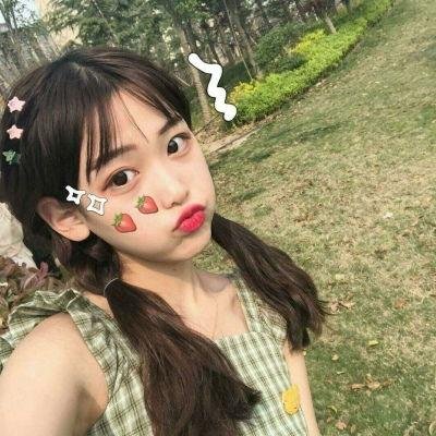 赛马女孩